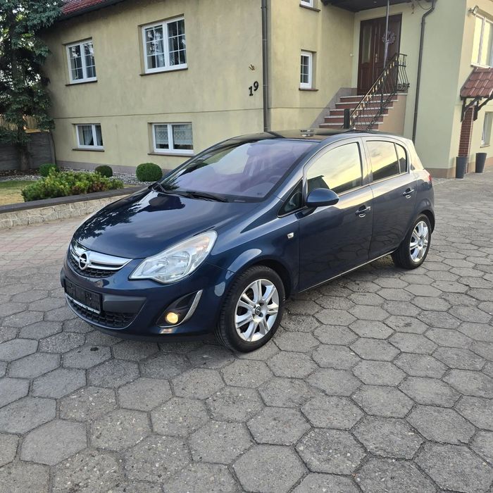 Opel Corsa D 1.4 16v LIFT Klimatronic"Alu"Grzane fotele"Półskóry"2012rok!!!