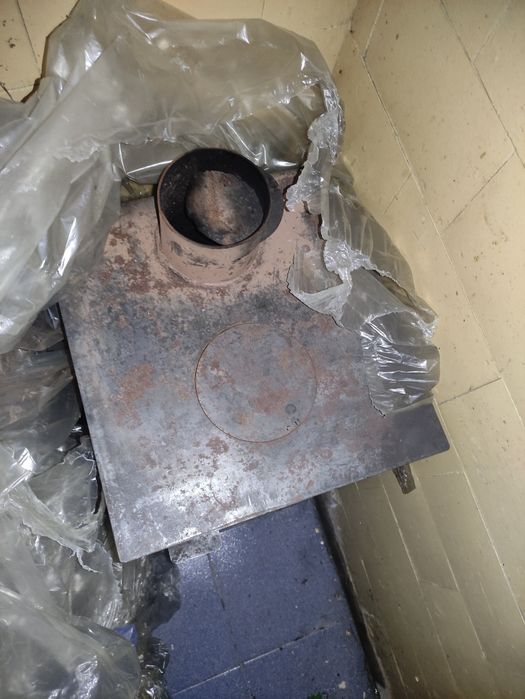 Продам буржуйку на дровах