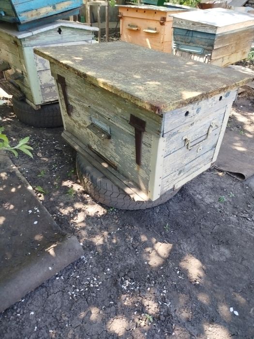 Продам улья лежаки.