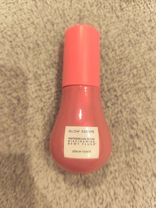 Glow Recipe Watermelon Glow Niacinamide Dewy Flush – Rozjaśniający róż w płynie