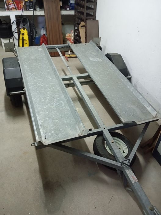 Vendo Atrelado para Mota ou Motoquatro