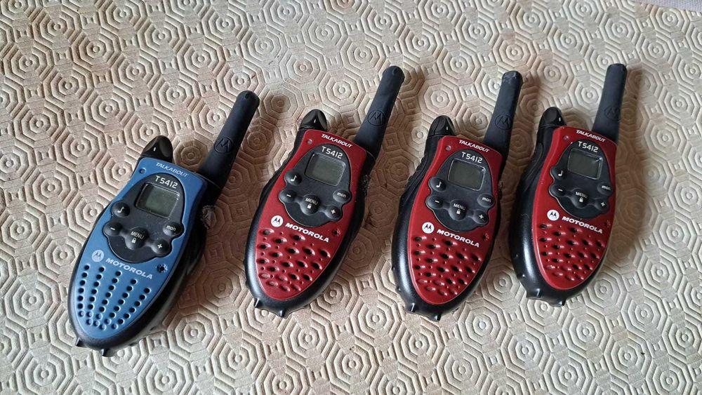 Walkie Talkies Motorola Talkabout T5412