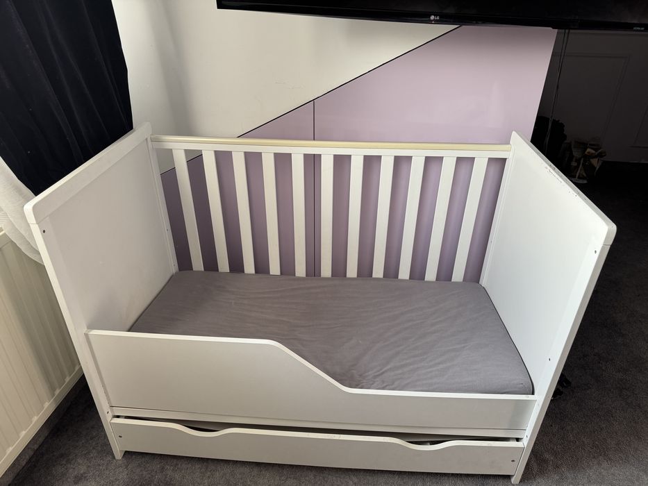 Łóżeczko niemowlęce