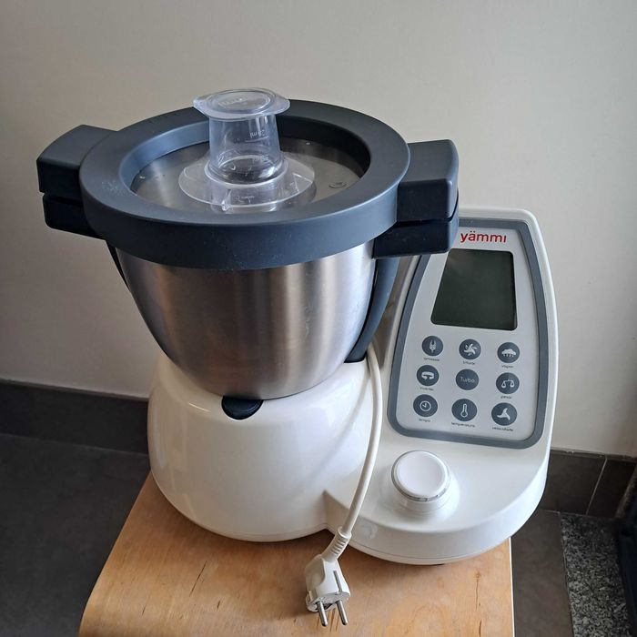 Yammi 2 XL como nova, pouco uso, com todos os acessórios + extra