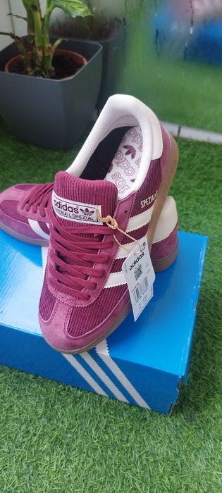 Sapatilhas Adidas Spezial . 38