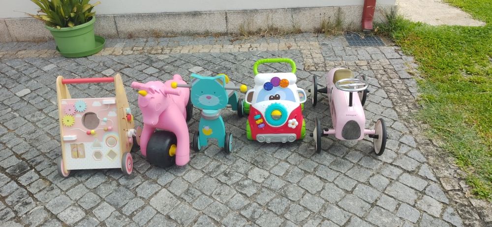 Jogos para crianças + carrinho