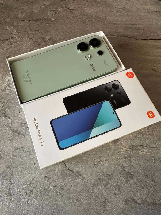 Телефон Xiaomi Redmi Note 13