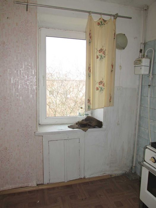 Продам 1 кімнатну квартиру по вул. Садовій 6/9 (р-н Баму)
