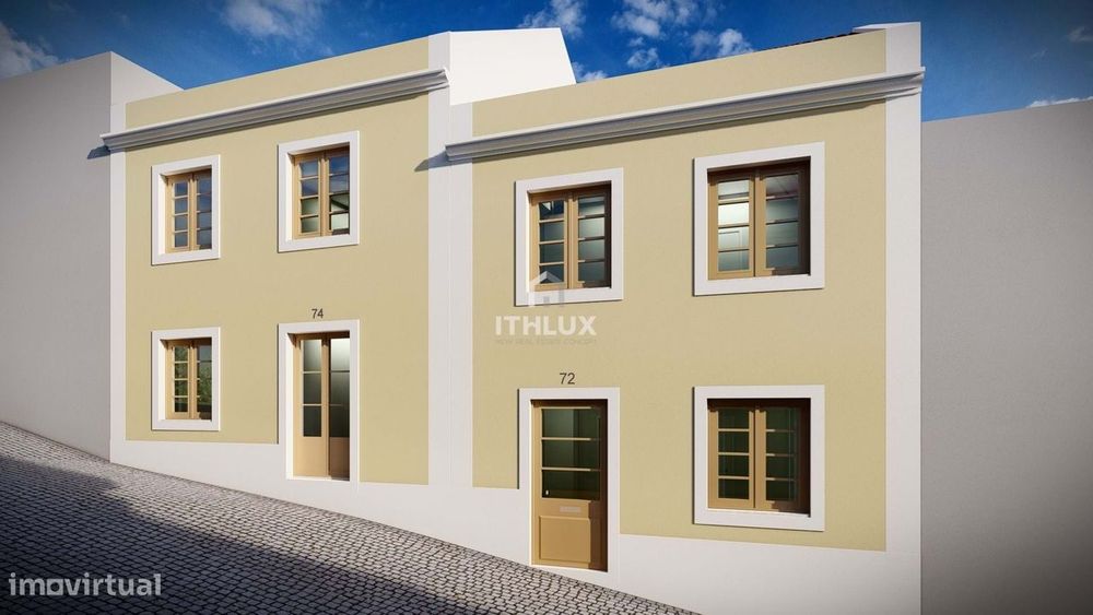 Prédio para renovar com logradouro com projeto aprovado - Totalmente d