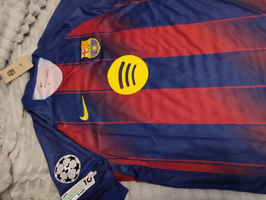 Koszulka piłkarska FC Barcelona Robert Lewandowski 9 rozmiar XXL