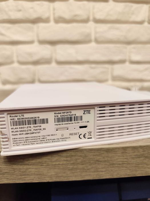 Router LTE MF297D