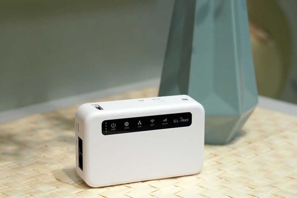 GL.iNet Puli GL-XE300 WiFi Роутер 4G LTE VPN GLiNet XE300 XE 300