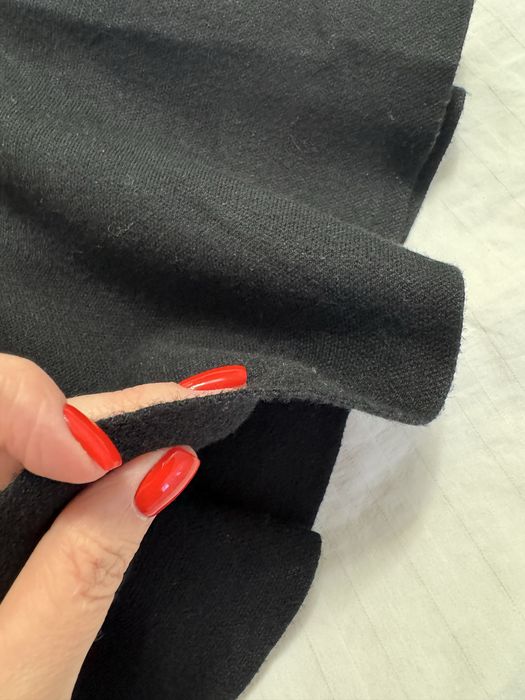 Чорна спідниця міні