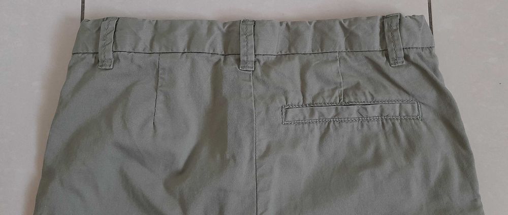 H&M spodenki chłopięce chino bawełna khaki R.128 j.NOWE