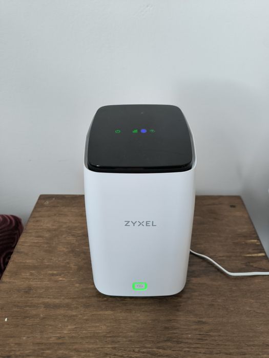 Router Zyxel NR5103E 5G/LTE – stan bardzo dobry