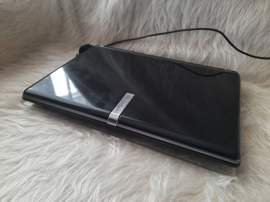 Ноутбук Packard Bell ZA3 в идеальном состоянии