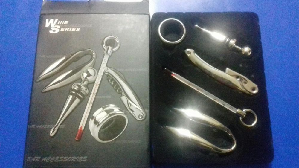 Conjunto de bar - 5 peças - Novo