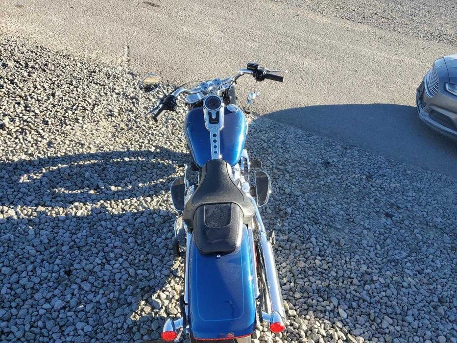 Harley-Davidson FLFBS 2022