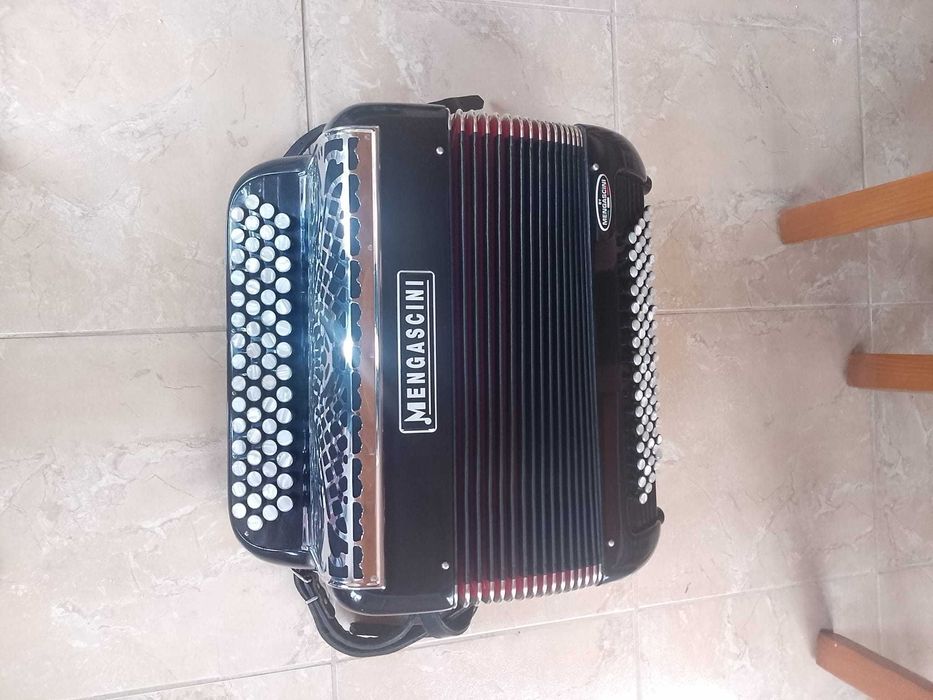 Acordeon Mengascini