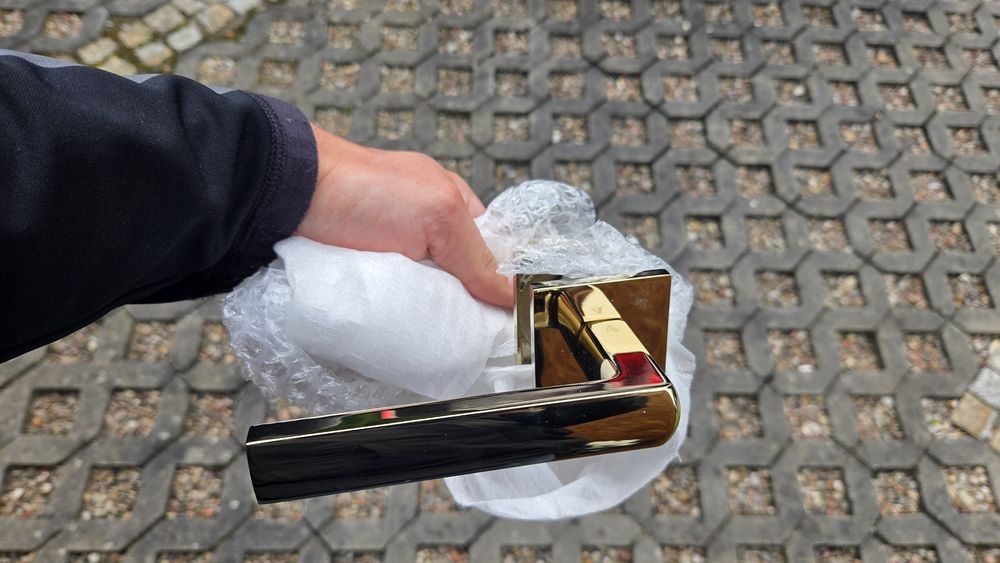 Klamki złote APRILE Hosta, 7 kompletów + 2 rozet WC