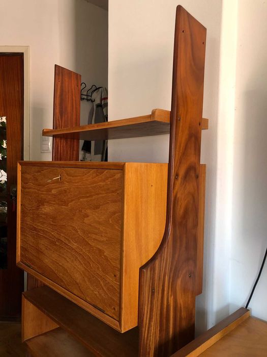 Móvel vintage multifunções em madeira maciça — peça original