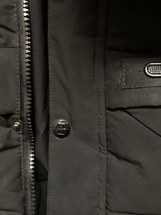 Зимова куртка на хлопчика 8-9 років