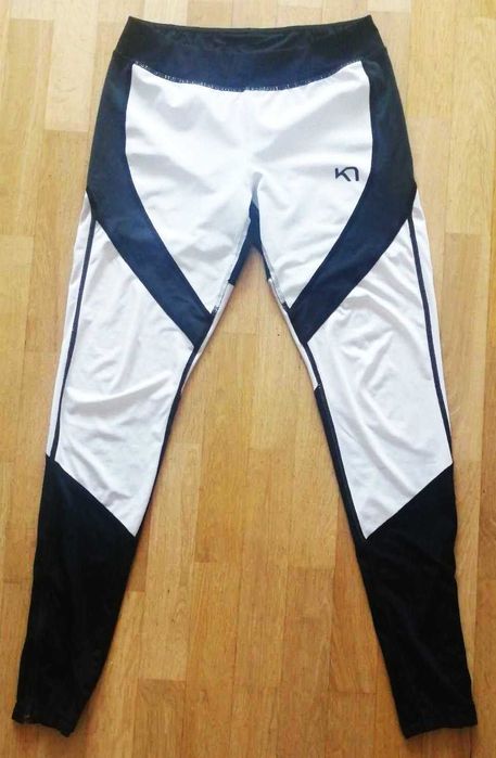 Spodnie / legginsy KARI TRAA