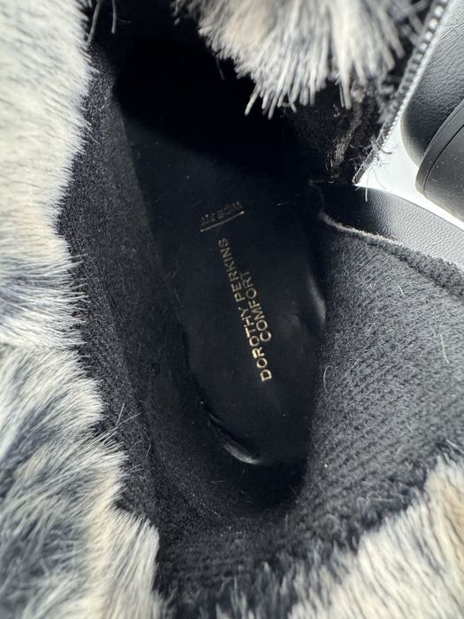 Botki kozako czarne ocieplane 39 z klamerka na jesien zime