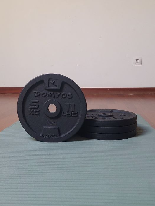 Barras e Discos de Musculação