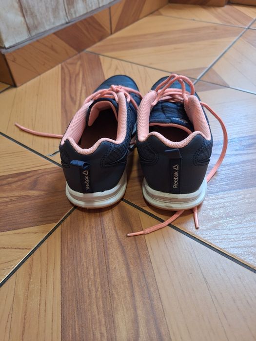Buty Reebok, rozmiar 37