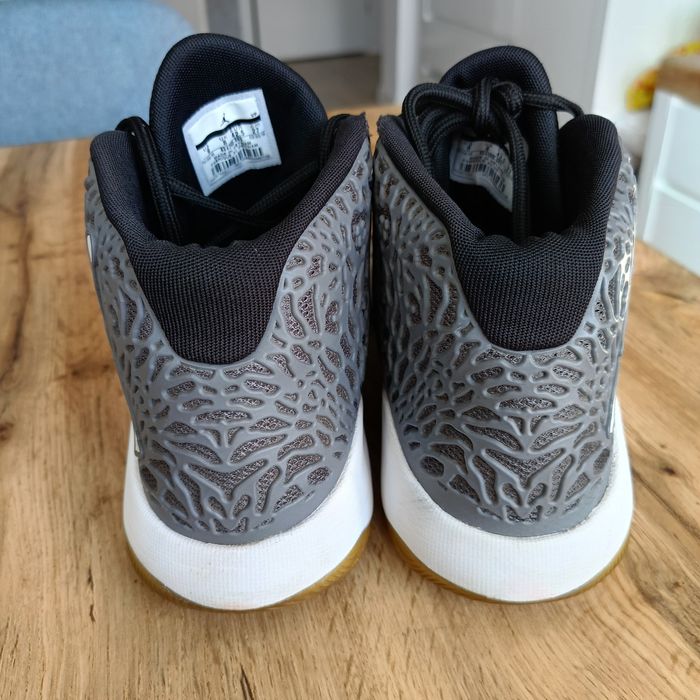 Buty Jordan ultra fly 42,5