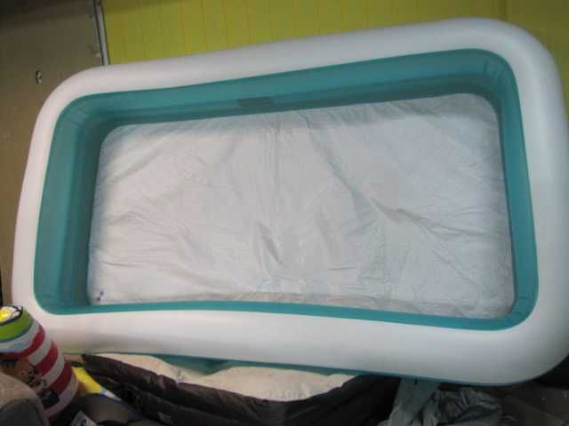 Basen dmuchany Intex Swim Center 305x183x56 cm – duży rodzinny