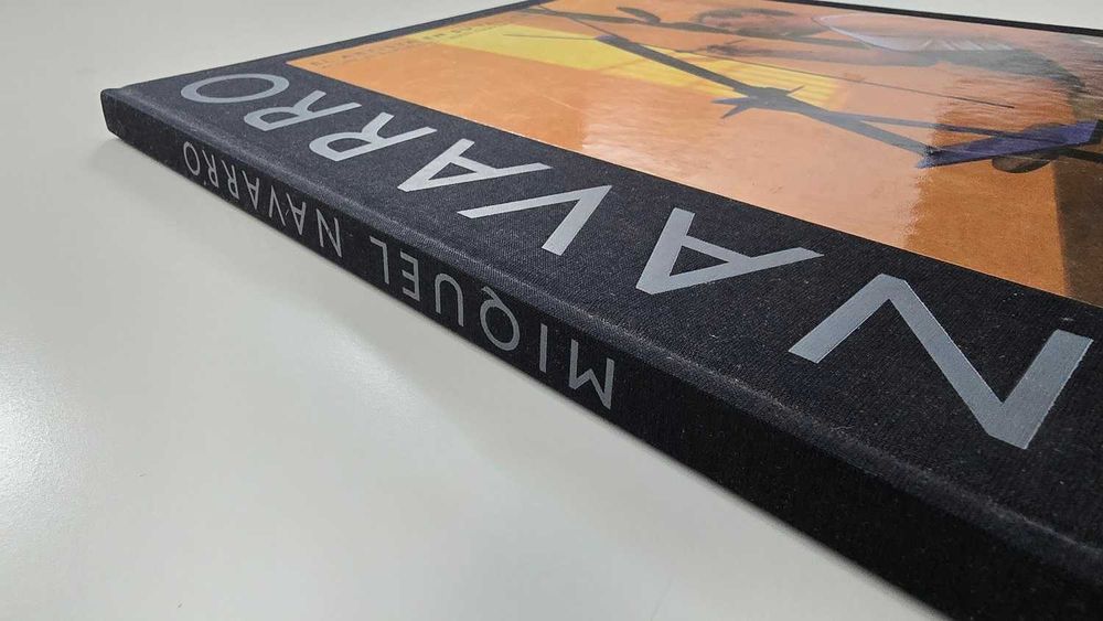 Livro de capa dura de pintura