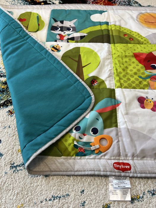 Tiny Love tapete + livro sensorial