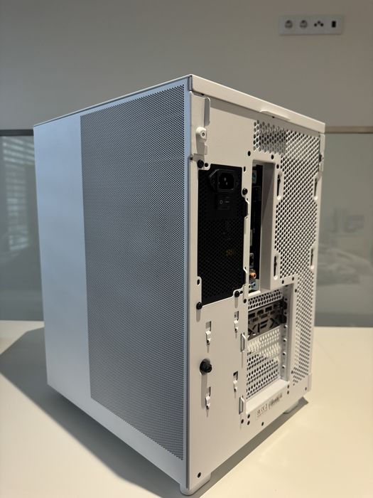 PC gaming Ryzen 5 5600 + RX 6700XT | 32GB | 2TB | Water Cooler | 1000W