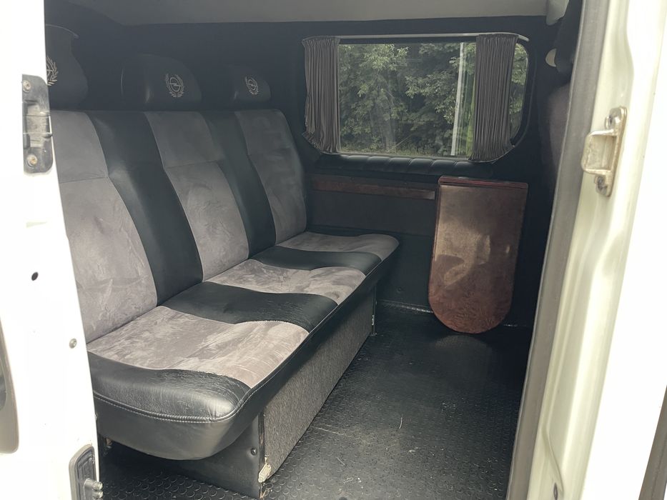 Продам Opel Vivaro