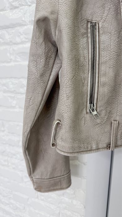 Новая куртка / размер М