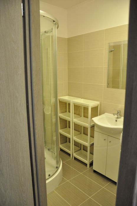 Wynajmę pokój z balkonem