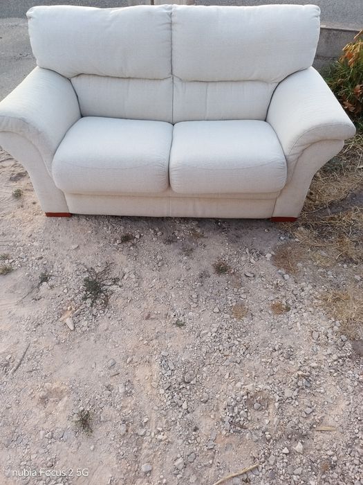 Conjunto  de sofas beje claro