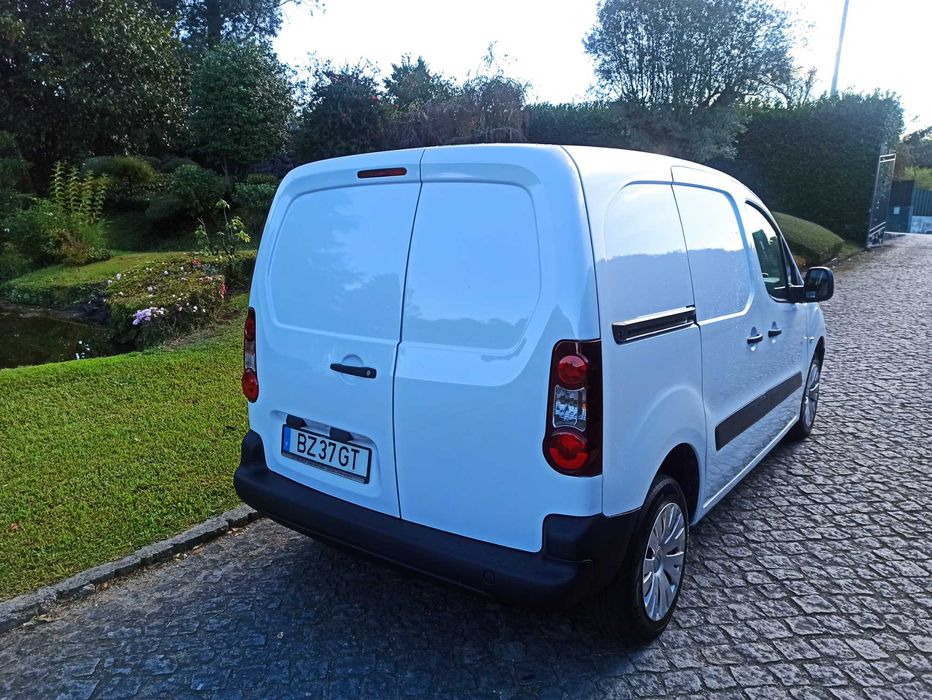 Peugeot Partner 1.6 HDI 3 Lugares