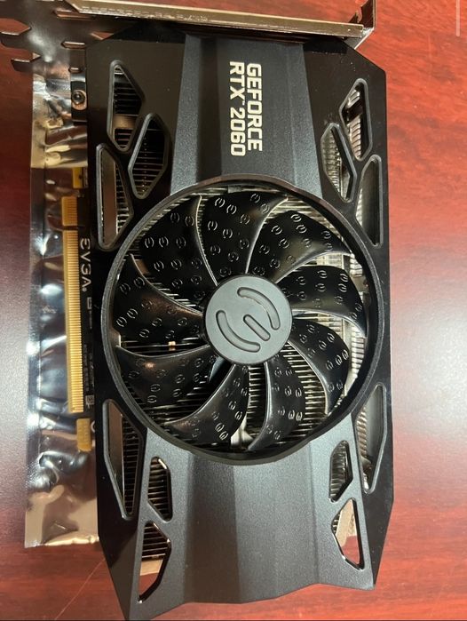NVIDIA EVGA RTX 2060 6GB - Edição Compacta (Massa Térmica Nova)