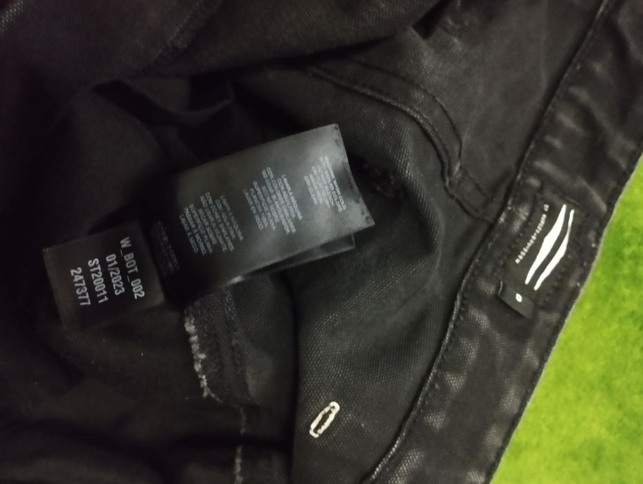 Harley-Davidson | opium; size 0
Classic Bar & Shield logo
Heavy denim