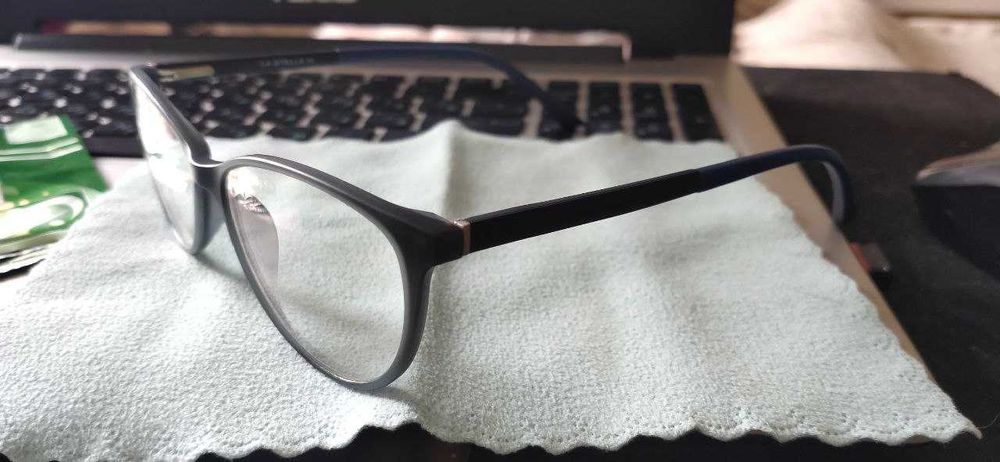 Окуляри для зору дитячі, японські лінзи, -0,5 /-0,5 з UV, б/у