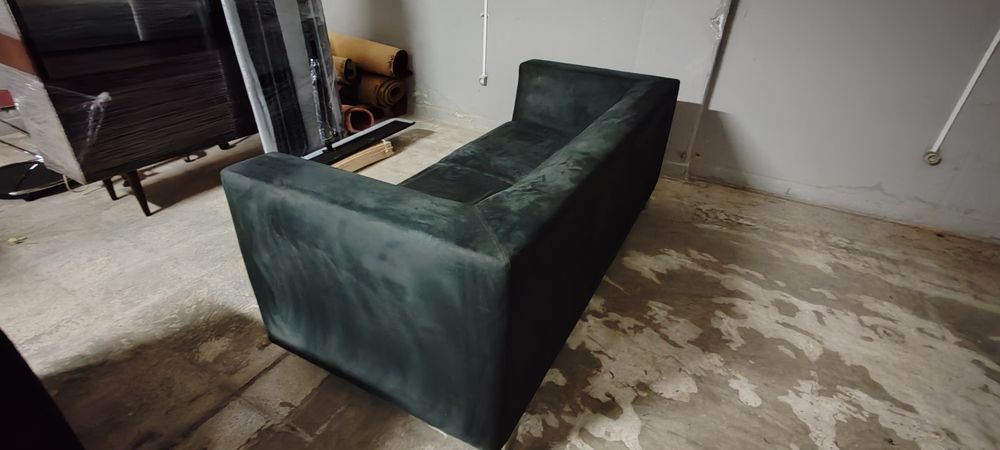 Sofá Anaric para 3 pessoas em nobuck preto