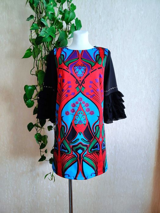 NOWA czerwono czarno niebieska sukienka tunika falbanki 36/38 S/M Bodyflirt