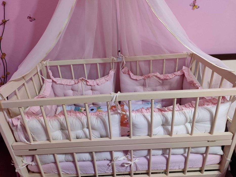 Дитячий набір в ліжечко