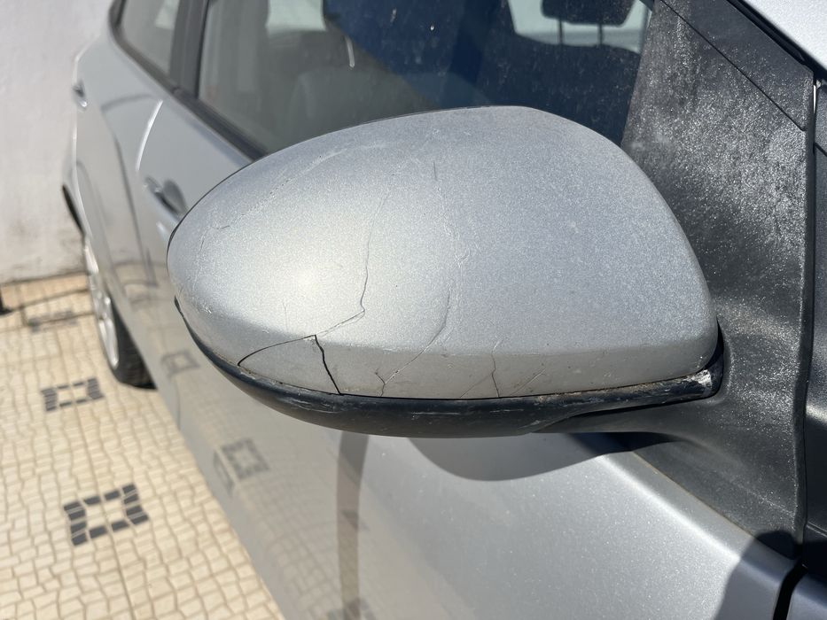 Mazda 2  poucos km