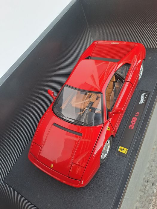 Ferrari 348TB - Hotwheels ELITE 1:18