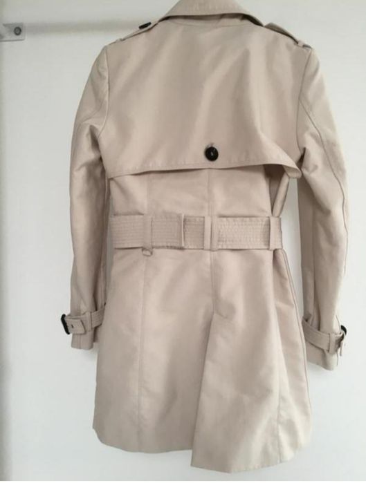 Плащ тренч від Zara