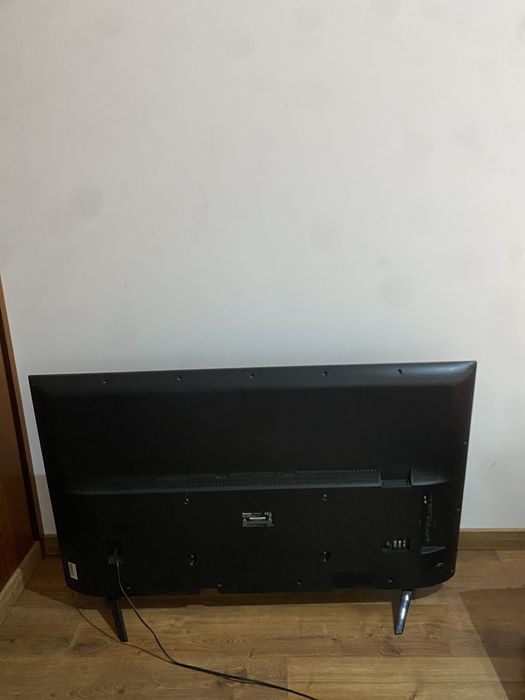Smart TV Hisense 55” 4K — Muito Bom Estado